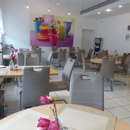 Am Ludwigsplatz 3* Gießen