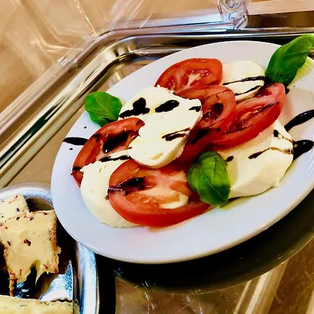 Szálloda Am Ludwigsplatz