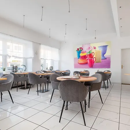 מלון Am Ludwigsplatz 3*