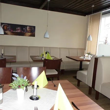 Am Ludwigsplatz Hotel 3*
