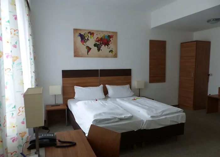 鲁德温格思广场酒店 酒店 Gießen